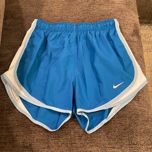 Nike running shorts size medium